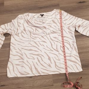 Ann Taylor winter white and tan zebra stripe top